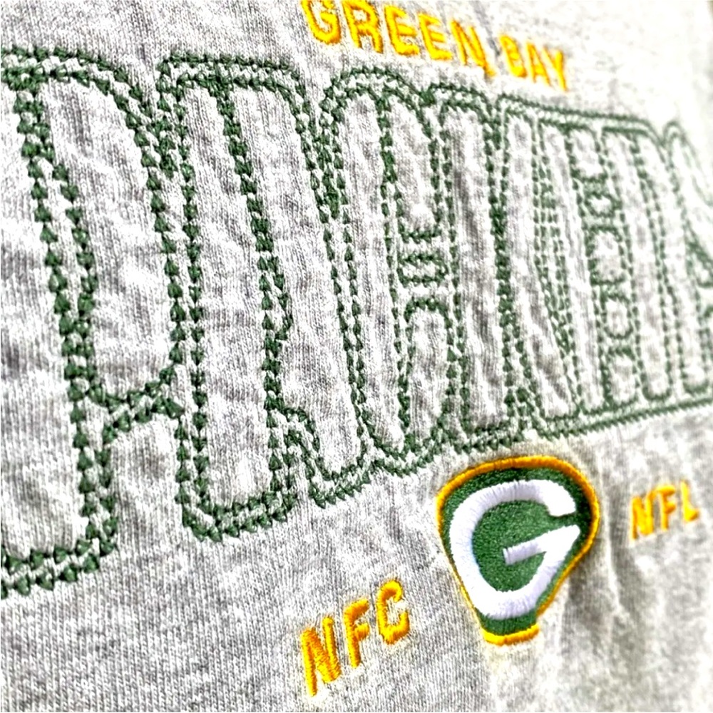 Green Bay Packers Tee Size L